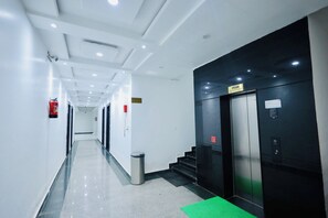Elevator - BUDDHA DHAM (Vrindavan)