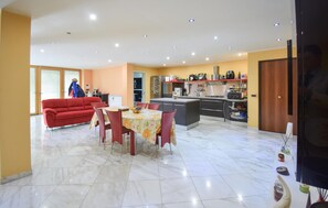 Interior - 3 bedroom gorgeous home in Torre Le Nocelle (Torre Le Nocelle)