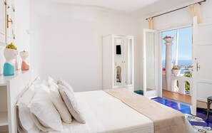 6 chambres, fer et planche à repasser, Wi-Fi, literie fournie