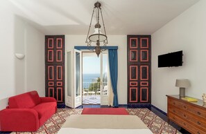 6 chambres, fer et planche à repasser, Wi-Fi, draps fournis