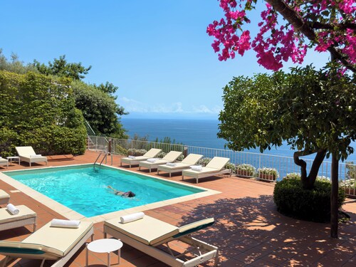 Villa Santa Croce - Exclusive Amalfi Coast Retreat