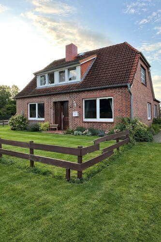 Familienferien auf dem Land -Großes Ferienhaus mit Garten - Stade