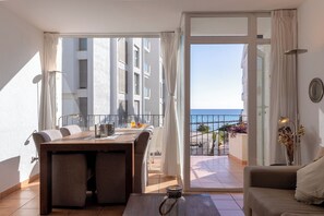 Interior - Terrace, parking, swimming pool and sea views (Altea)