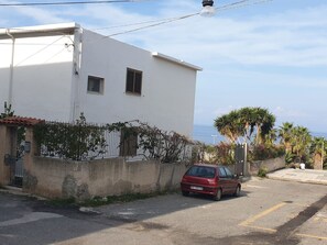Property grounds - Ferienvilla bei Tropea mit Blick auf das Meer und die liparischen Inseln by Interhome (Capo Vaticano)