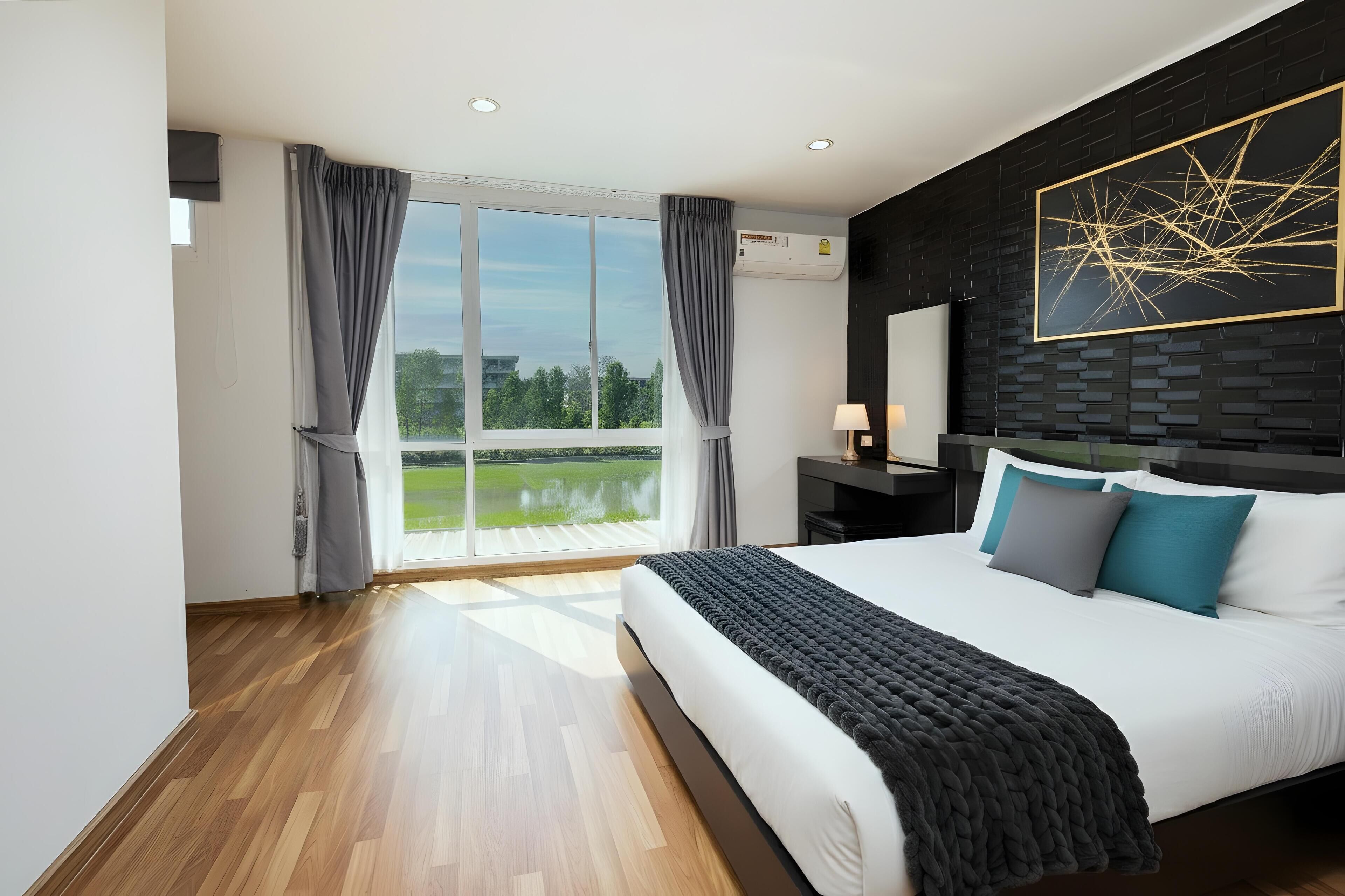 Premium bedding, individually decorated, individually furnished