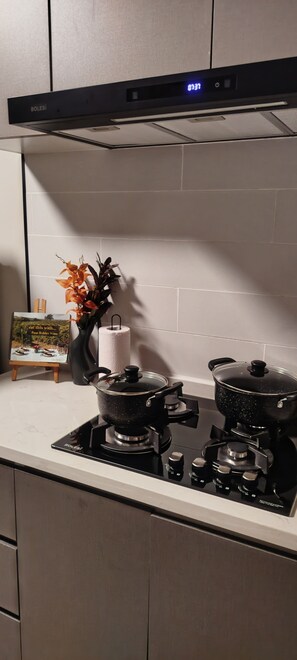 Private kitchen - The Nest Homes: Boutique 1 bedroom Apartment w/indoor pool & gym (Nairobi)