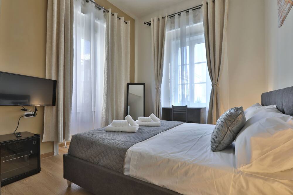 Morina Rooms