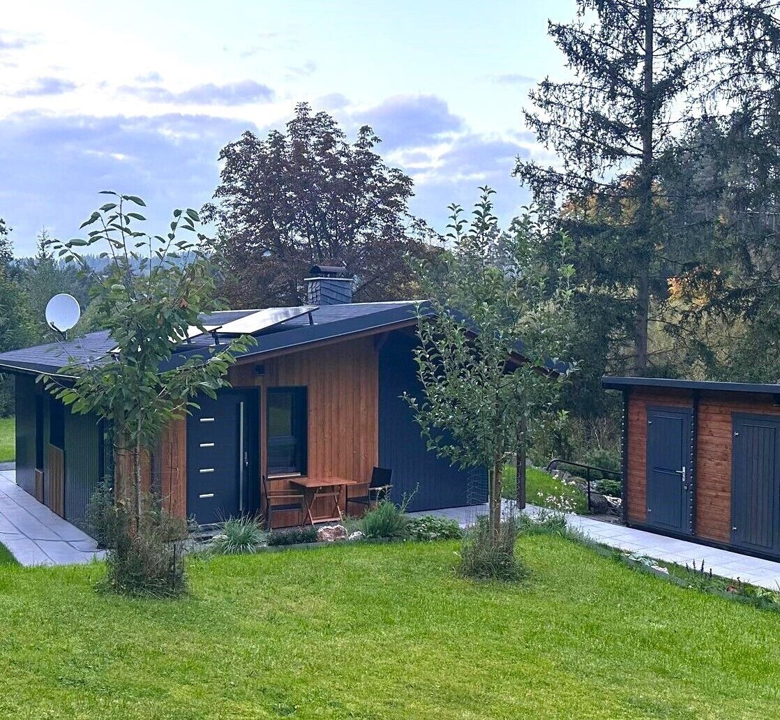 Ferienhaus mit Waldgarten
