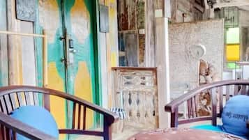 Basic-rum - 1 queensize-säng | Terrass/Patio