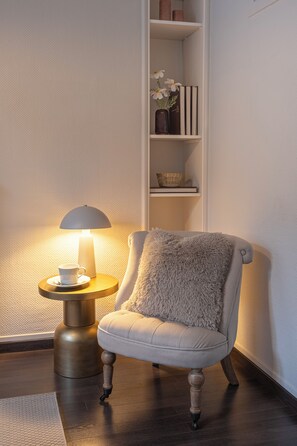 Interior - Mirabelle - Charming apartment Cœur de Metz - Netflix & Prime Video - Wifi (Metz)