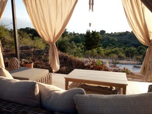 Outdoor dining - Villa vacanze "Agave Creta" con piscina privata by Interhome (Almyrida)