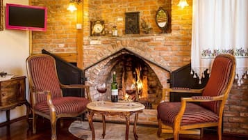 Double Room, Balcony, Garden View | Bahagian dalam