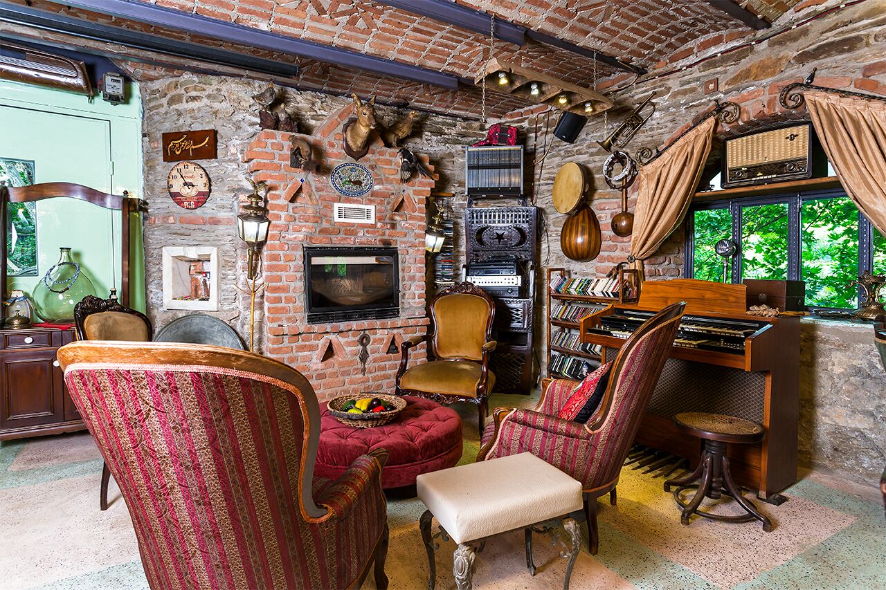 Desayuno completo gratuito y diario