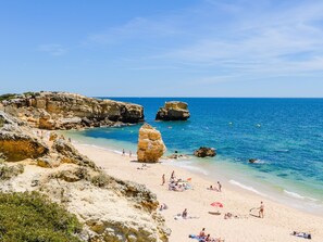 Terrace - mit Infinity Pool by Interhome (Albufeira)