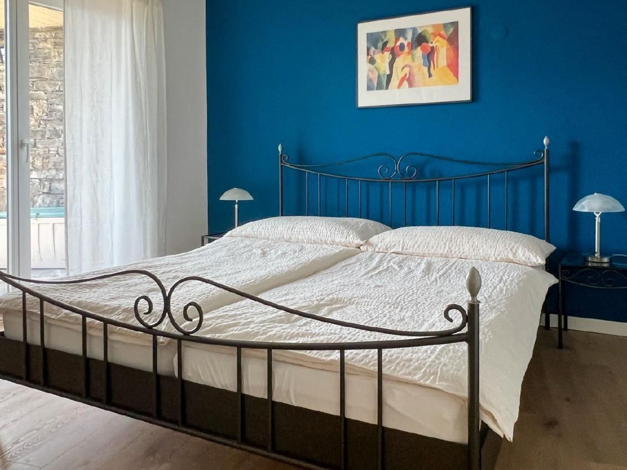 2 soveværelser, internetforbindelse