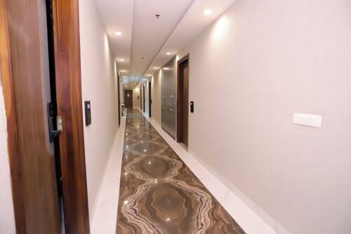 Hotel Nirvana Inn Near Expo Center