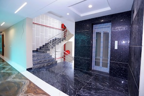 Interior - Hotel Nirvana Inn Near Expo Center (Greater Noida)