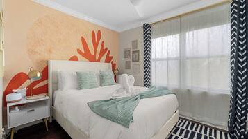 1 bedroom, iron/ironing board, travel cot, free WiFi