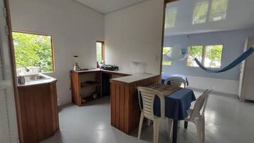 Apartment, 1 Bedroom, Accessible, Ocean View | Interior