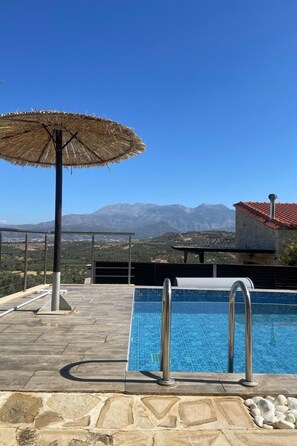 Beheizter Pool