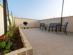 Terrace - Wohnung Il Mandorlo by Interhome (Calabernardo)