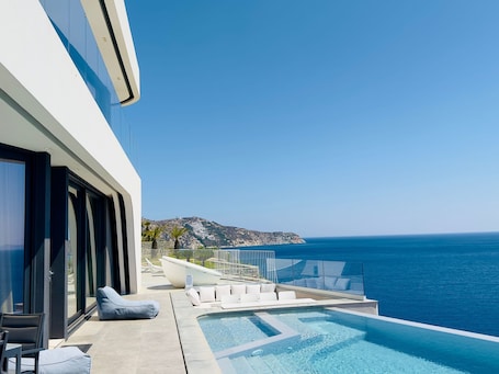 A heated pool. Meltemi Villa Kreta by Interhome