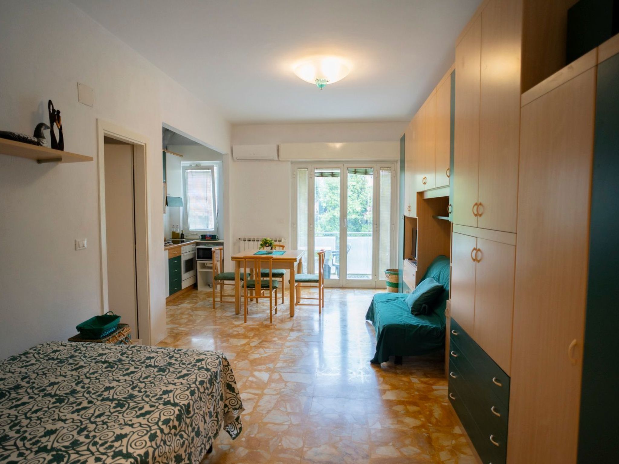 1 bedroom, Internet