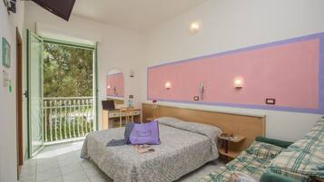 Kahden hengen superior-huone, parveke, näköala puutarhaan | Näkymä huoneesta