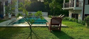 Finch Tangalle