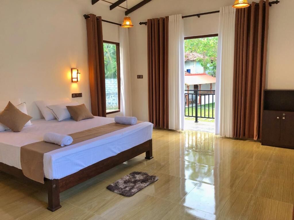 Deluxe Room, Balcony, Pool View