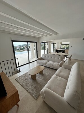 Smart TV - Villa 10 pers-Issambres Sea View & Heated Pool (Roquebrune-sur-Argens)