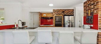 MetaWise Cozy Family Room5 in Shared Home Free Parking