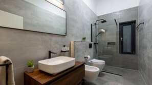 Villa, 6 habitaciones, piscina privada | Baño