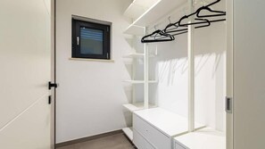 Villa, 6 habitaciones, piscina privada | Interior