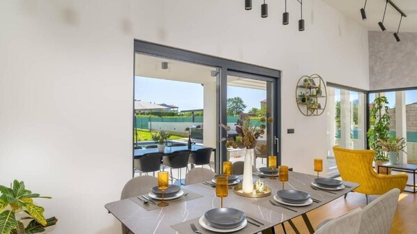 Villa, 6 Bedrooms, Private Pool | Dining - Lakeside Luxury Retreat in the Heart of Tushemisht (Buçimas)