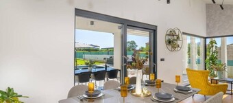 Lakeside Luxury Retreat in the Heart of Tushemisht