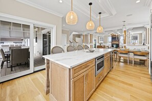 Interior - Summer House - Luxury 5BR w/ Heated Pool Near Beach (Ocean City)