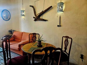 Huis, 1 slaapkamer, roken, terras | Woonkamer