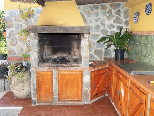 Villa in La Barrosa / Green Frog