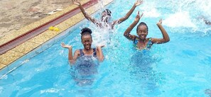 Piscine extérieure