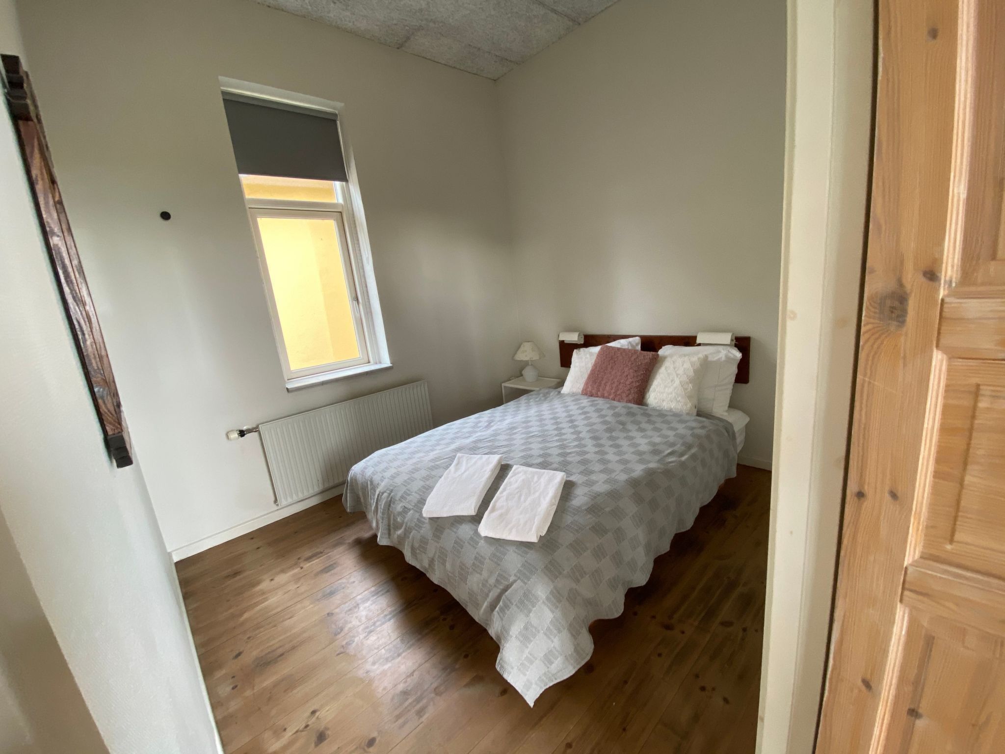 2 quartos, acesso à internet