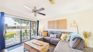 TV - Portside Paradise SC4-Steps to Beach-Sleeps 5 (Panama City Beach)