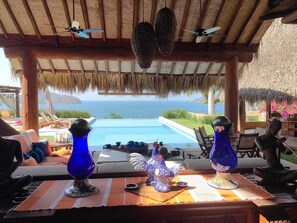 Pool - Terrific 4-bedroom villa, private pool and Zihua bay views. Service included! (Zihuatanejo)