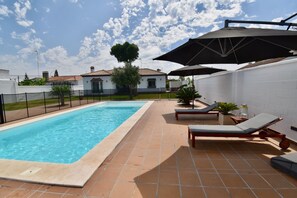 Utomhuspool