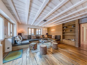 Living area - Charming apartment with sauna close to slopes (Val-d'Isère)