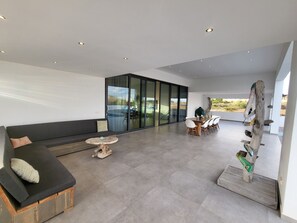 Interior - Penthouse mit Meerblick und Infinity-Pool Jan Thiel Curacao by Interhome (Jan Thiel)