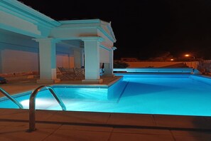 Pool - Comfortable vacation home, near beach and Montpellier, ideal for families (Pérols)