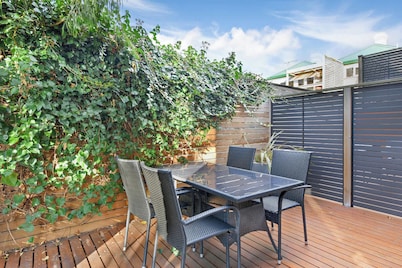 Prime Location near CBD - 2-Bedroom with Parking