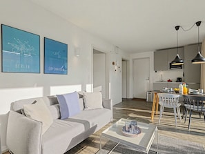 TV - Zur Waldoase (710) by Interhome (Lembruch)