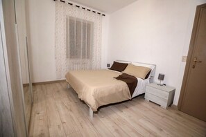 3 bedrooms, in-room safe, free WiFi, bed sheets - Da Vinci Apartment Fiumicino (Fiumicino)